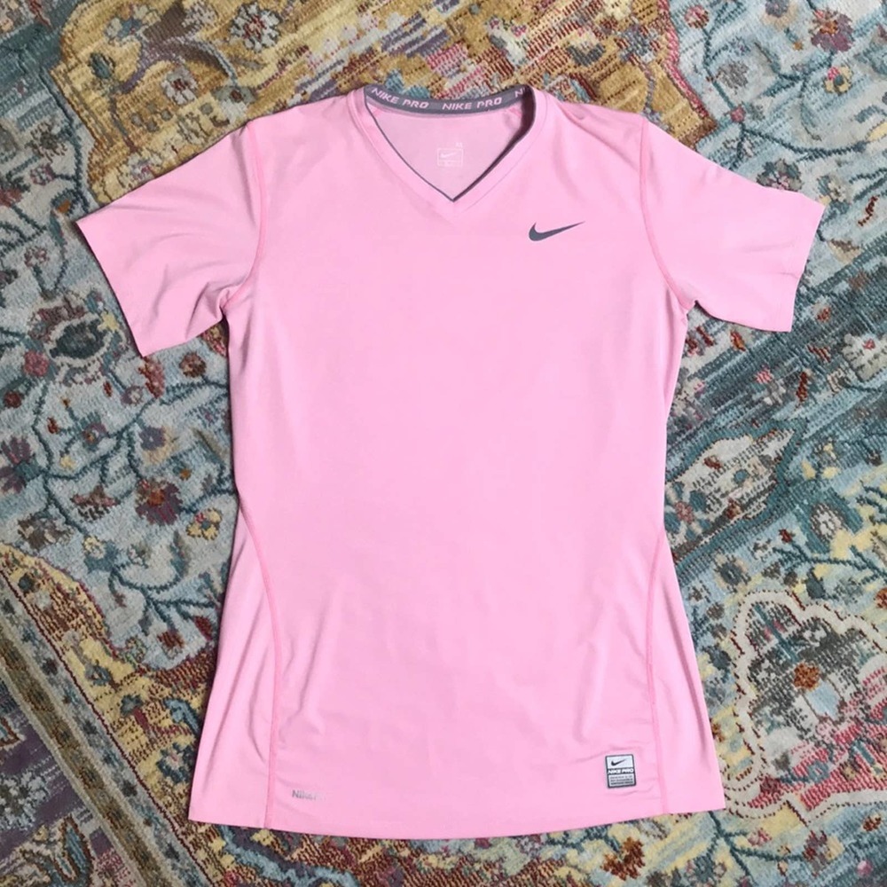 Nike | Nike Pro Pink V-Neck Size Medium